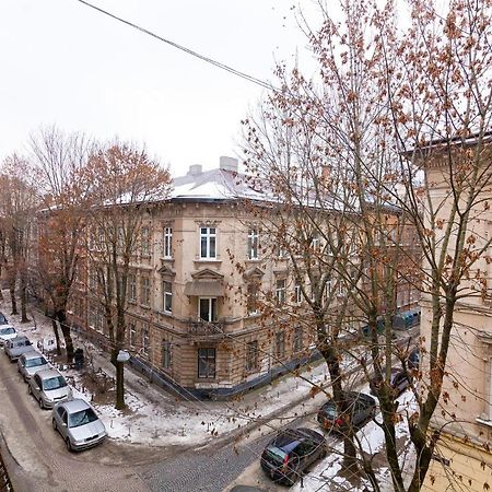 Chopin Apartment In The Center Of Lemberg Exterior foto