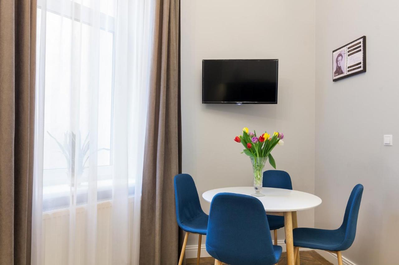 Chopin Apartment In The Center Of Lemberg Exterior foto