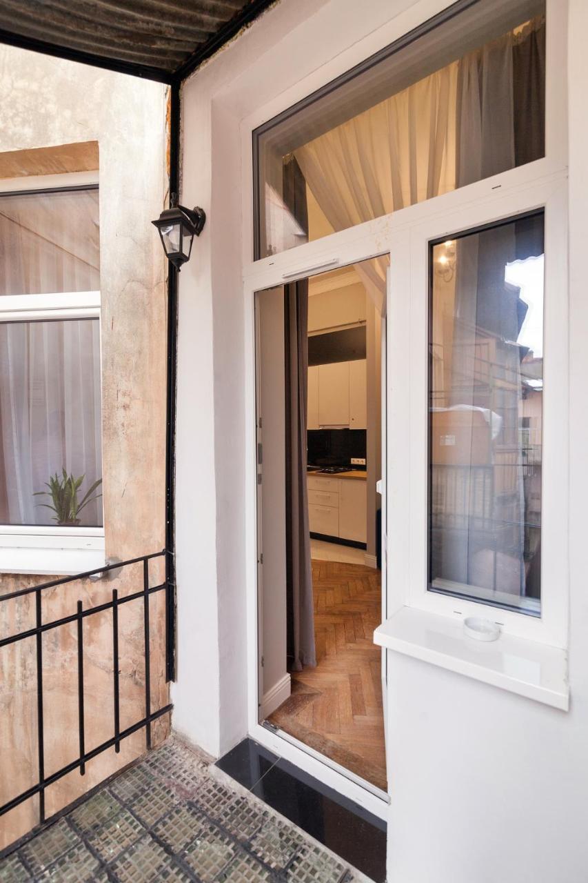 Chopin Apartment In The Center Of Lemberg Exterior foto