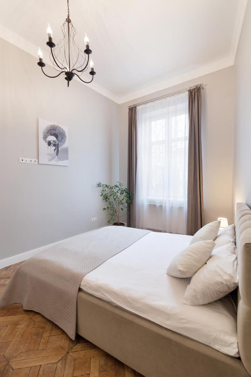 Chopin Apartment In The Center Of Lemberg Exterior foto